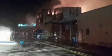 İstanbul Çekmeköy’de sünger fabrikası yandı