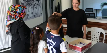 Nilüfer Belediyesi’nden ihtiyaç sahibi öğrencilere kırtasiye desteği