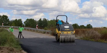 Sakarya’nın kuzeyinde 4 mahalle daha sıcak asfalt konforu