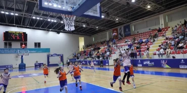 İBB Spor Okulları'nda yeni dönem başladı